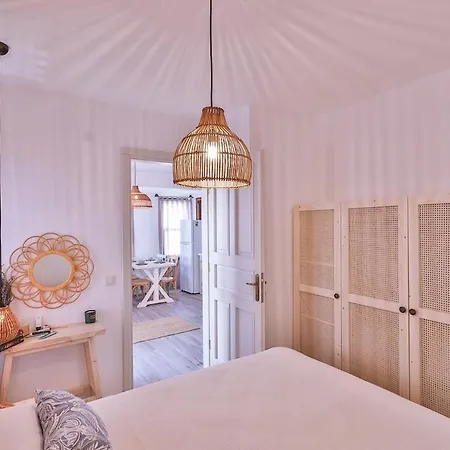 דירה Lavantakas 2 50 Mt To Long Bazaar In Square