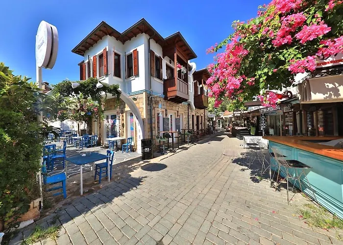 Lavantakas 2 50 Mt To Long Bazaar In Square